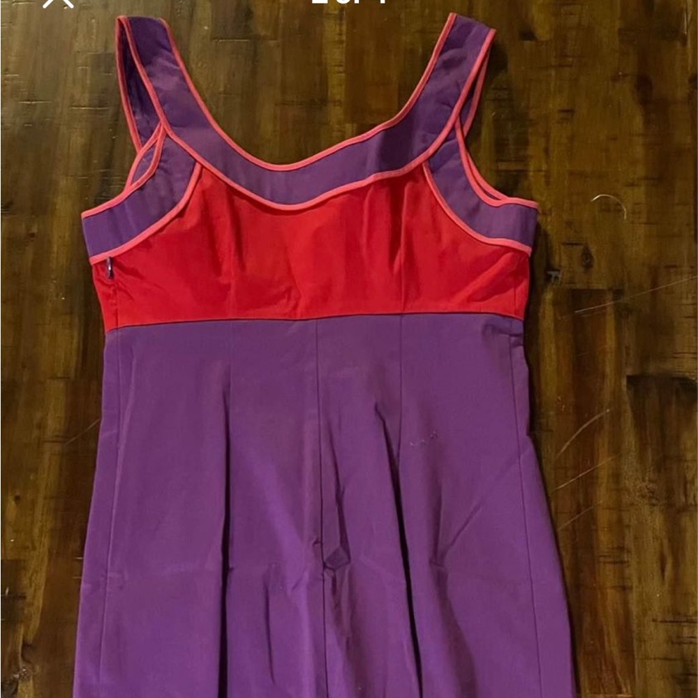 Boden size 2 spring/summer dress.  Like new.   Worn 1 time.